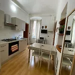 Sole & Luna Apartment *